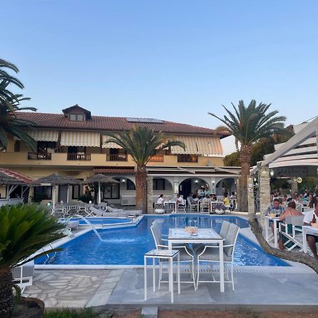 Vergos Hotel Vourvourou Bagian luar foto