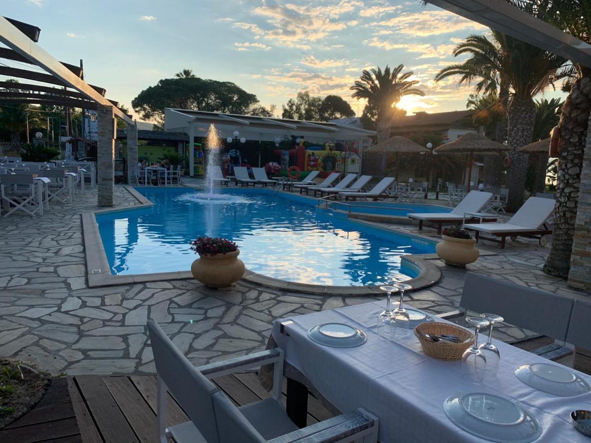 Vergos Hotel Vourvourou Bagian luar foto