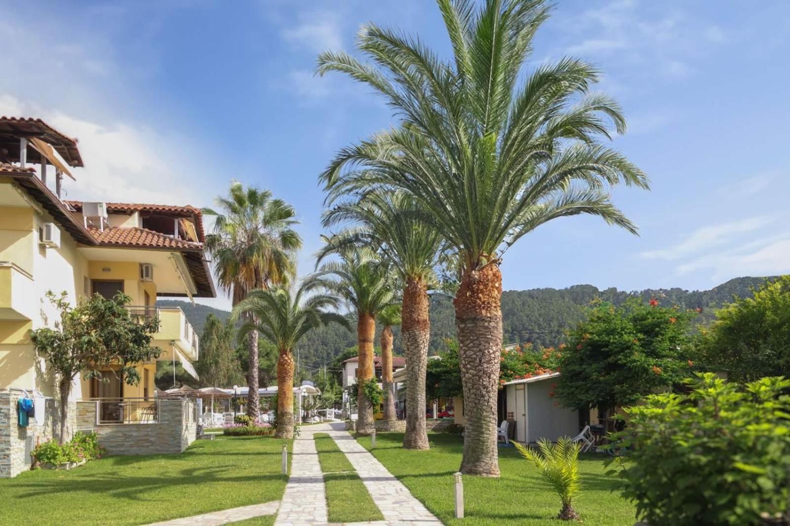 Vergos Hotel Vourvourou Bagian luar foto