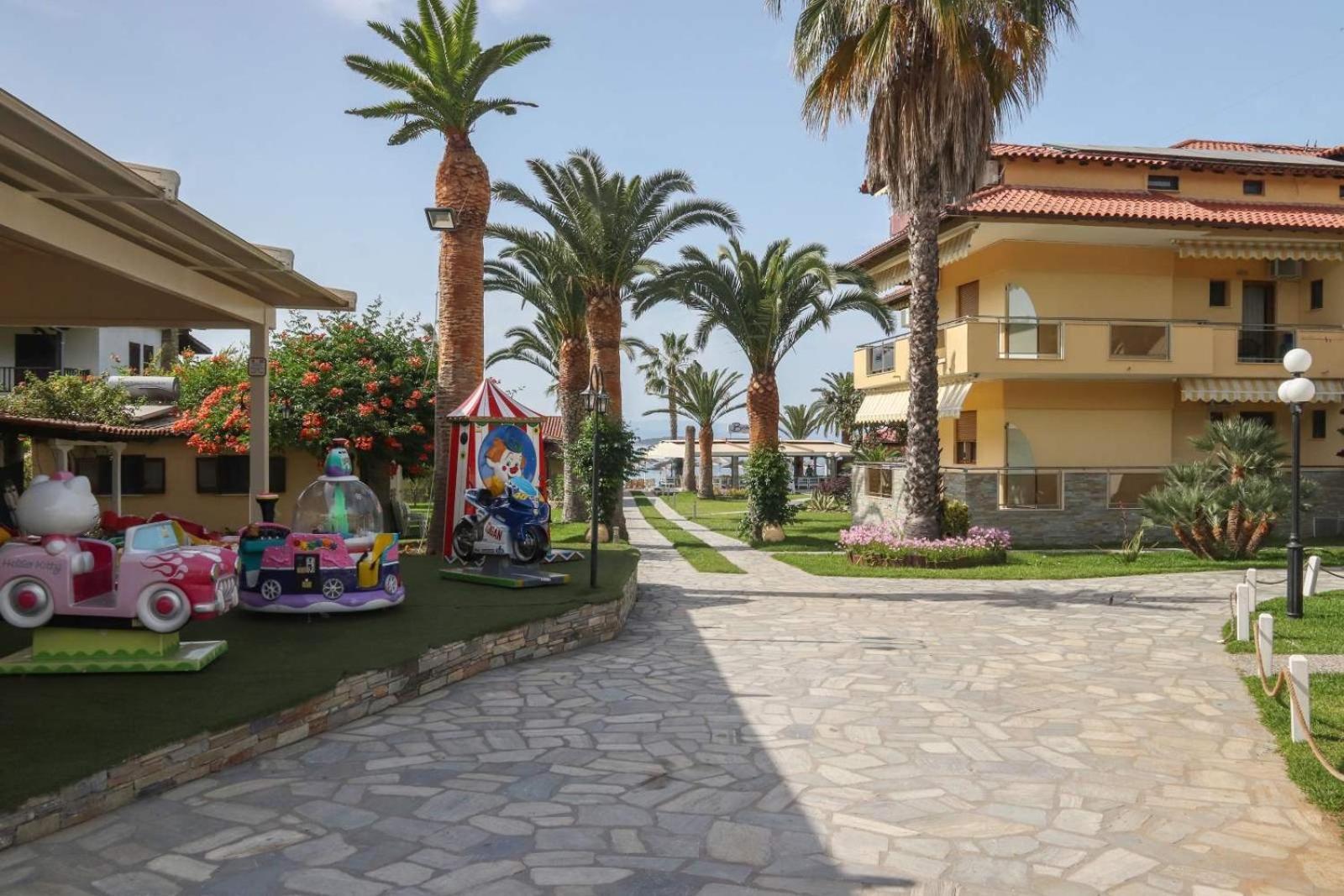 Vergos Hotel Vourvourou Bagian luar foto